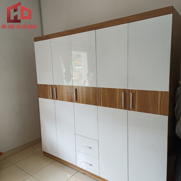 tu-quan-ao-hien-dai-6