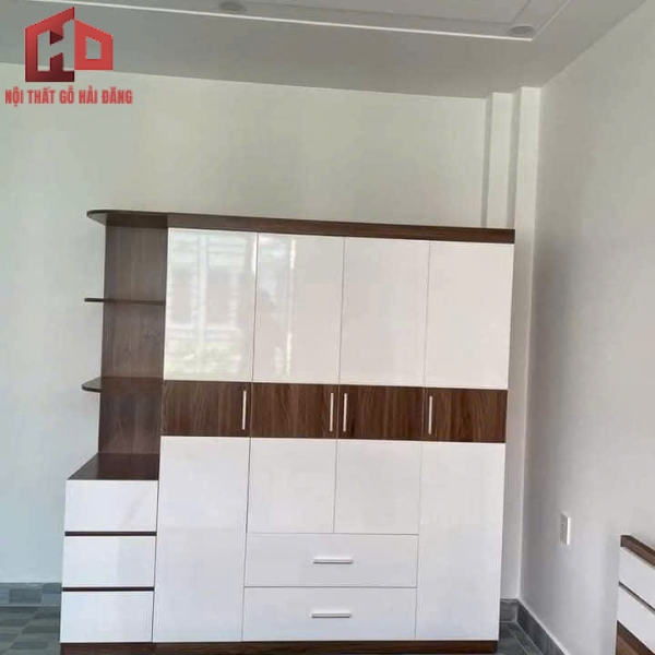 tu-quan-ao-hien-dai-3